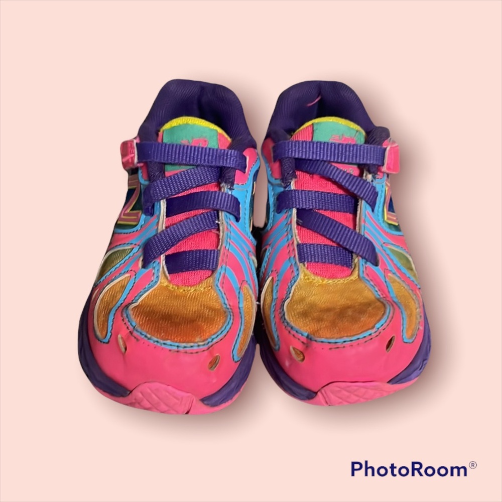 New Balance Kids' Girls Hook and Loop 890 V3 Multi-Color Size 8 Toddler